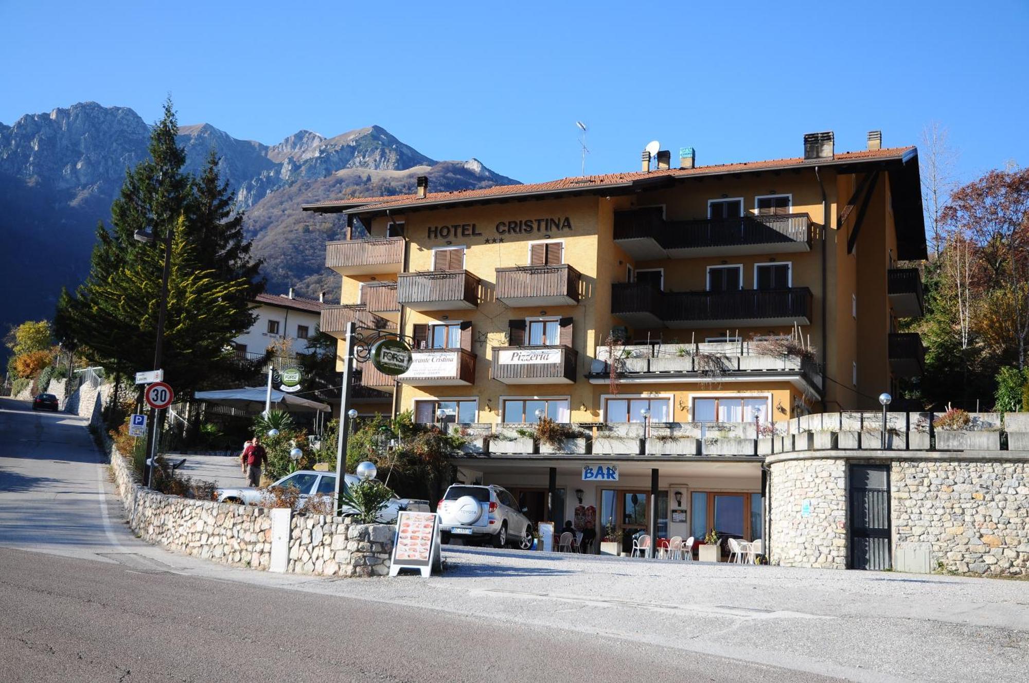Hotel Cristina Tenno Luaran gambar