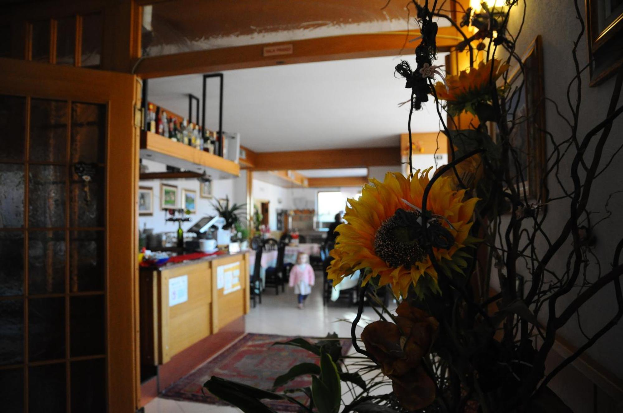 Hotel Cristina Tenno Luaran gambar