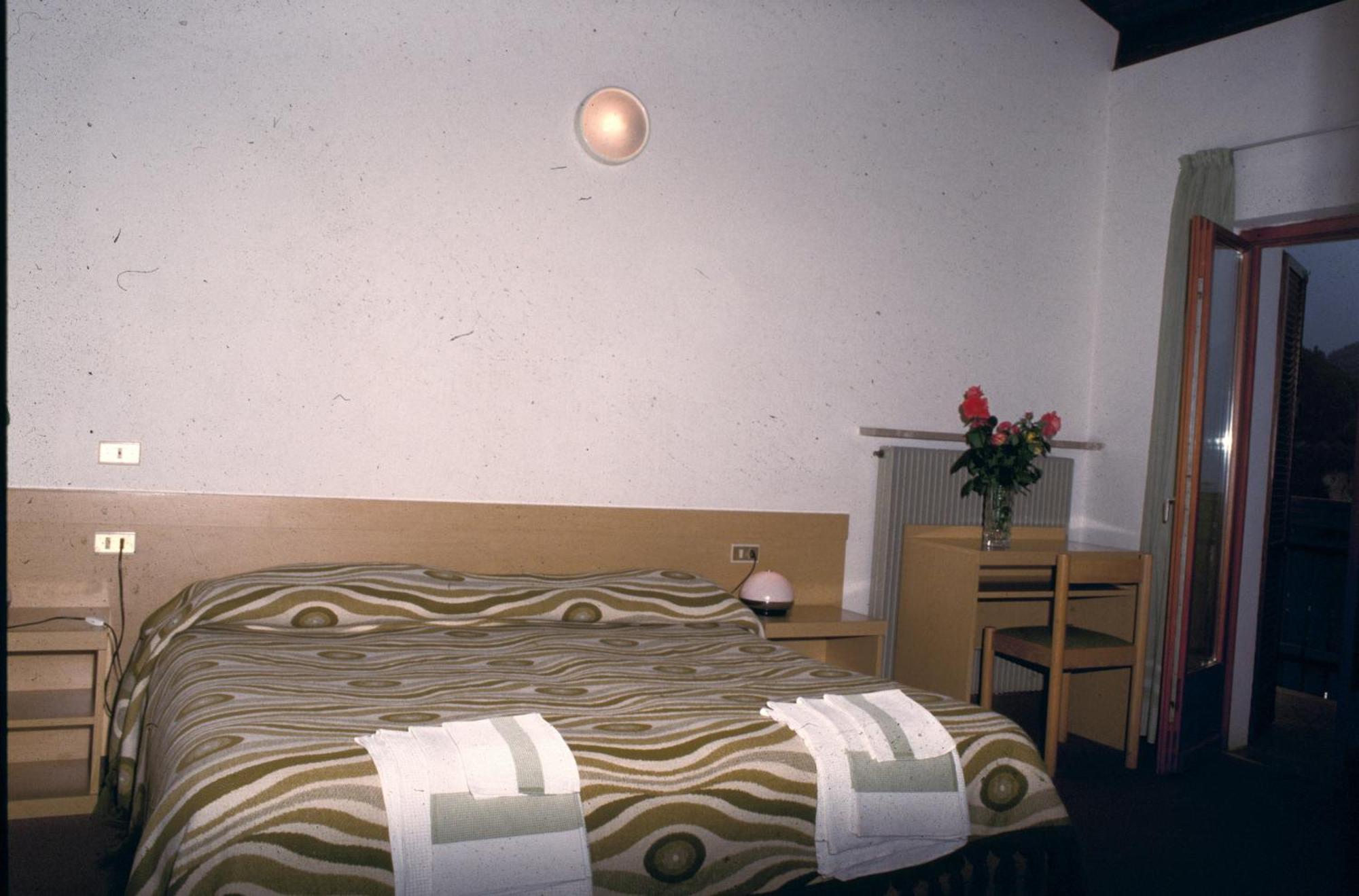 Hotel Cristina Tenno Bilik gambar
